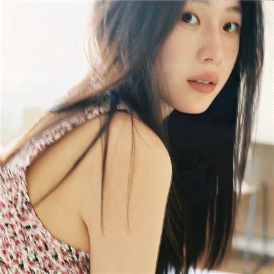 纯白